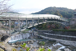 神埼市　愛逢橋